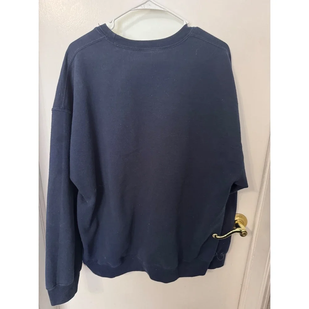 Chick-fil-A Nona Navy Blue Crewneck Sweatshirt XL Pullover Logo Graphic
